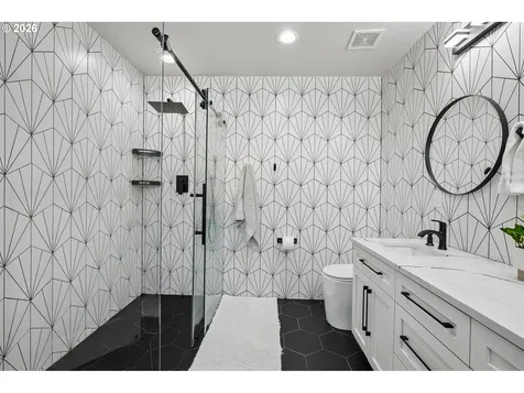 12219 NE 104th Street Vancouver WA 98682