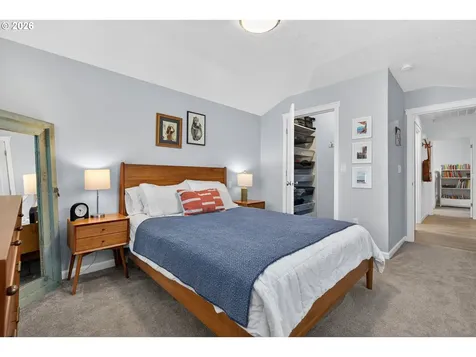6047 SE Rhone Street Portland OR 97206