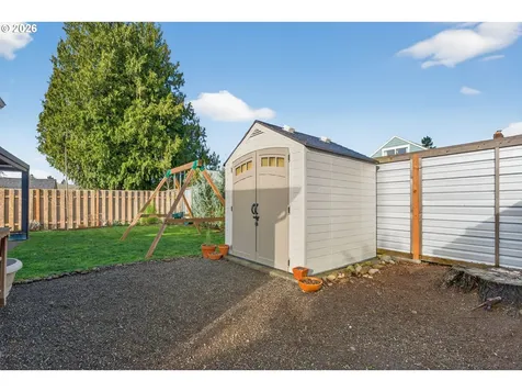 6047 SE Rhone Street Portland OR 97206