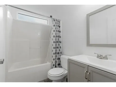 1716 Fir Street Sweet Home OR 97386