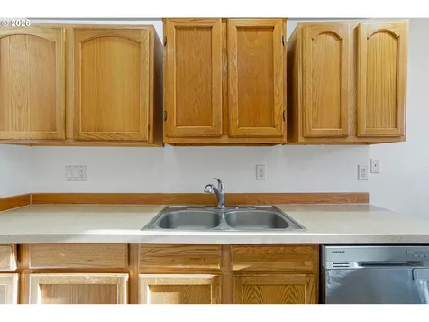 1716 Fir Street Sweet Home OR 97386
