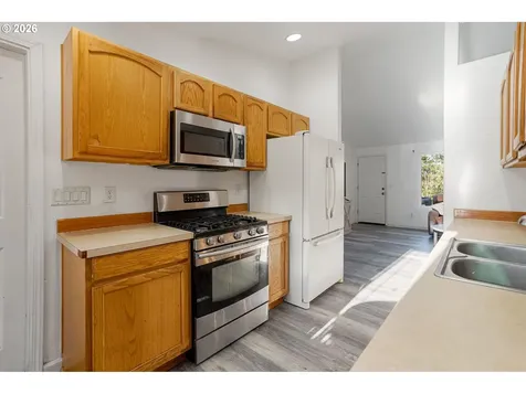 1716 Fir Street Sweet Home OR 97386