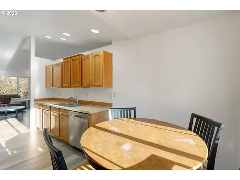 1716 Fir Street Sweet Home OR 97386