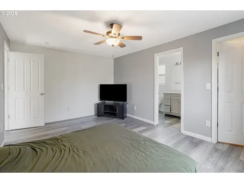 1716 Fir Street Sweet Home OR 97386