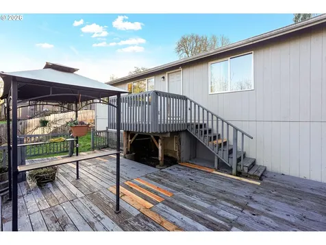 1716 Fir Street Sweet Home OR 97386