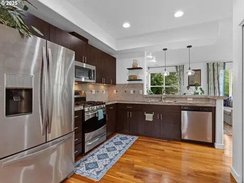 2151 NE Redelfs Way Beaverton OR 97006