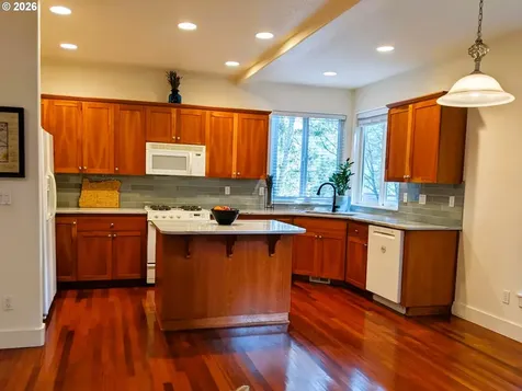 12890 SW Blue Heron Place Portland OR 97223