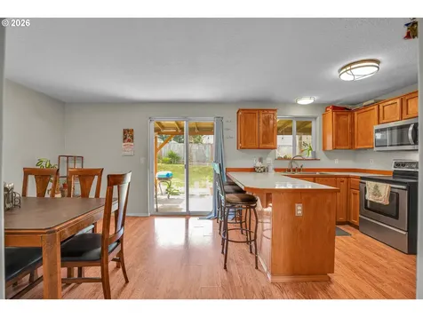 33316 SW Meadowbrook Drive Scappoose OR 97056