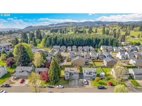 33316 SW Meadowbrook Drive Scappoose OR 97056