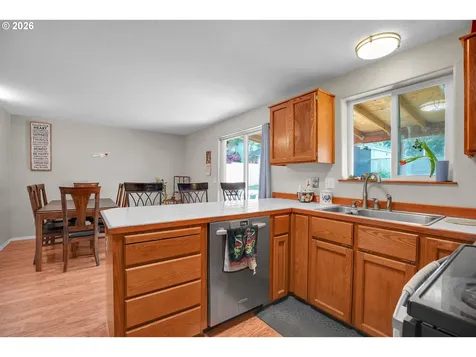 33316 SW Meadowbrook Drive Scappoose OR 97056