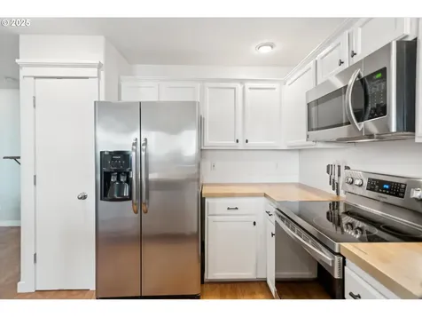 15457 SW Bygones Court Beaverton OR 97007