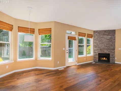 2505 NW 124th Street Vancouver WA 98685