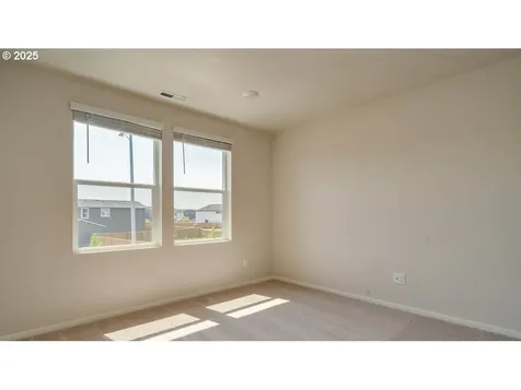 4995 Marr Avenue NE Salem OR 97301