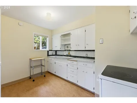 9314 N Tioga Avenue Portland OR 97203
