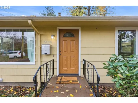 9314 N Tioga Avenue Portland OR 97203
