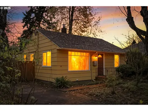 9314 N Tioga Avenue Portland OR 97203