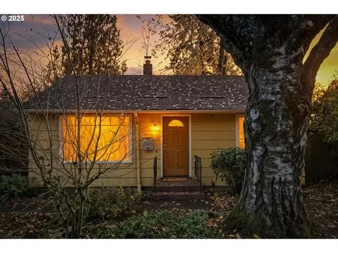 9314 N Tioga Avenue Portland OR 97203