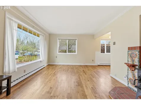 9314 N Tioga Avenue Portland OR 97203