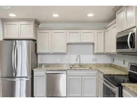 9600 NE 72nd Street Vancouver WA 98662
