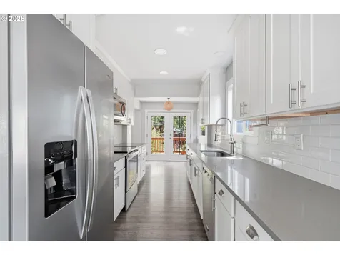 5724 NE 60th Avenue Portland OR 97218