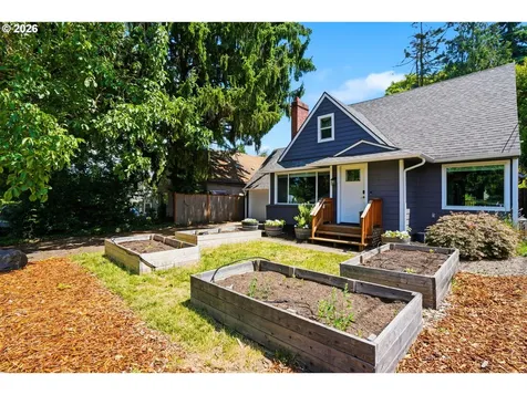 5724 NE 60th Avenue Portland OR 97218