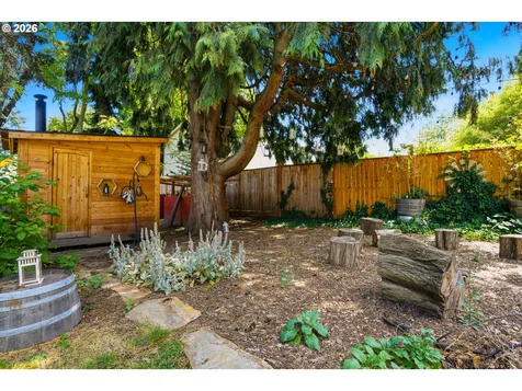 5724 NE 60th Avenue Portland OR 97218