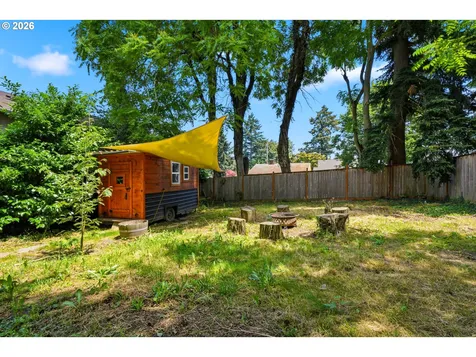 5724 NE 60th Avenue Portland OR 97218
