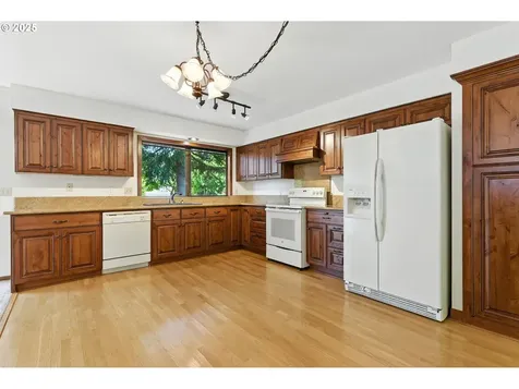 13850 SW Martingale Court Beaverton OR 97008