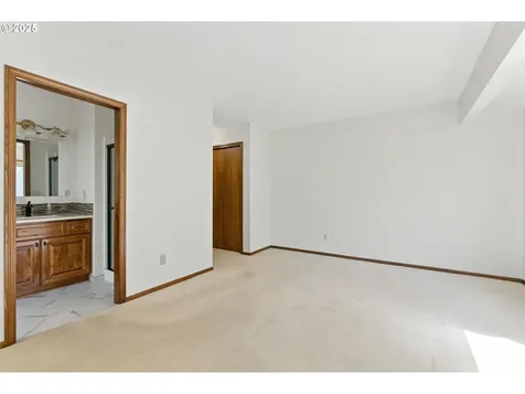 13850 SW Martingale Court Beaverton OR 97008