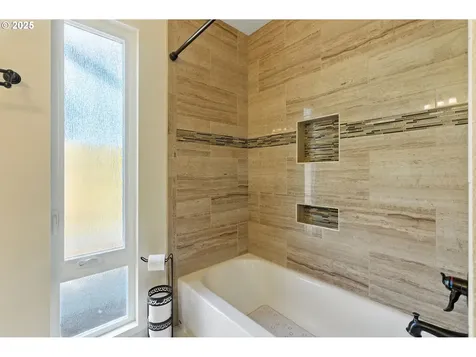 13850 SW Martingale Court Beaverton OR 97008