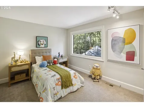 2757 Rivendell Road Lake Oswego OR 97034