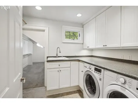 2757 Rivendell Road Lake Oswego OR 97034