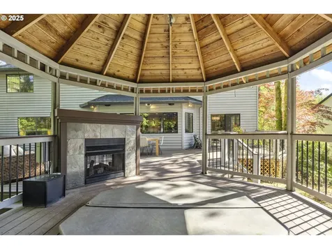 2757 Rivendell Road Lake Oswego OR 97034