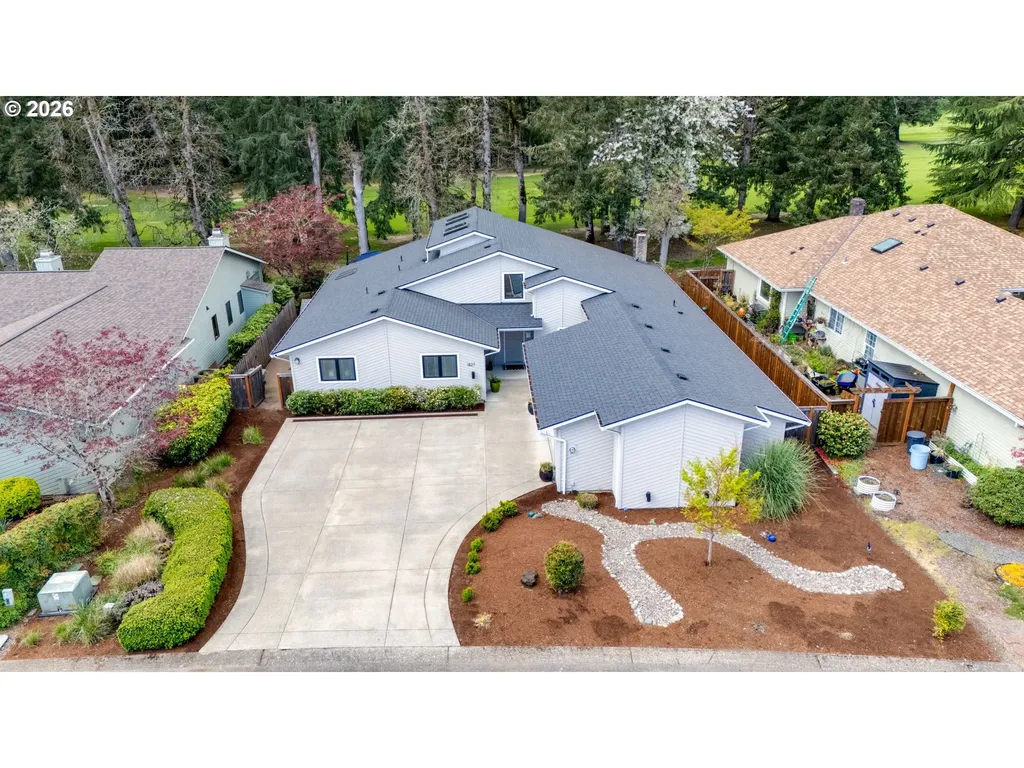 1827 NW Doral Street Mcminnville OR 97128
