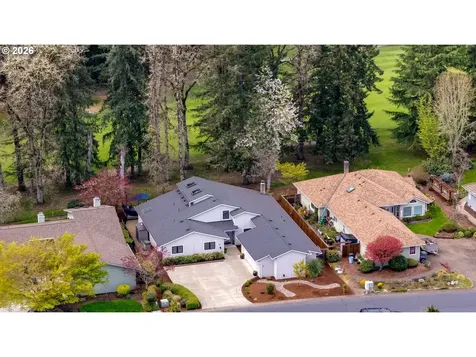 1827 NW Doral Street Mcminnville OR 97128