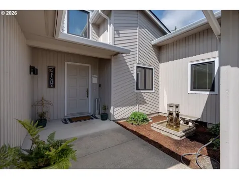 1827 NW Doral Street Mcminnville OR 97128
