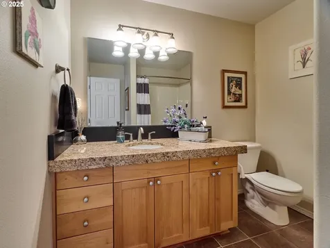 695 N Juniper Court Canby OR 97013