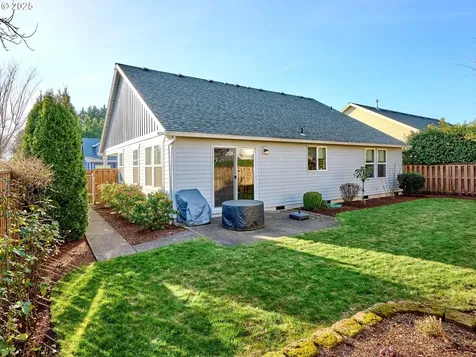 695 N Juniper Court Canby OR 97013