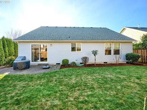 695 N Juniper Court Canby OR 97013