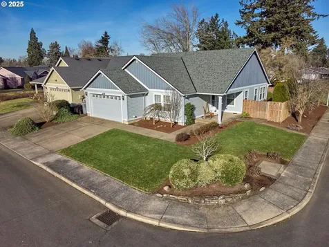 695 N Juniper Court Canby OR 97013