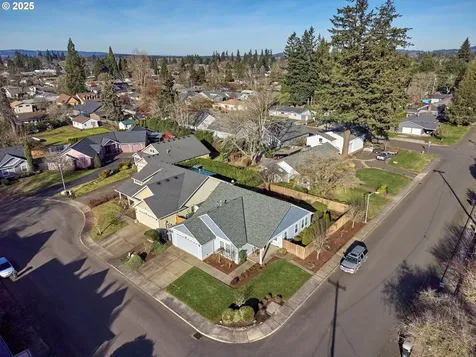 695 N Juniper Court Canby OR 97013
