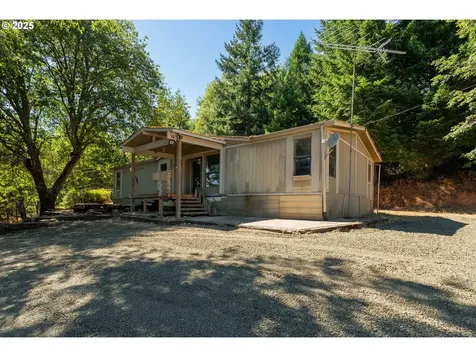 281 Callahan Road Roseburg OR 97471