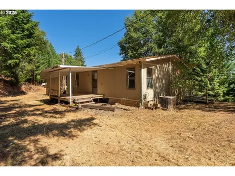 281 Callahan Road Roseburg OR 97471