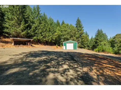 281 Callahan Road Roseburg OR 97471