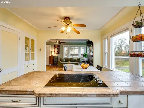 1510 Kinnear Street Kelso WA 98626