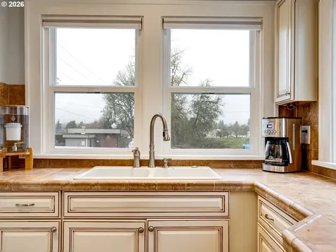 1510 Kinnear Street Kelso WA 98626