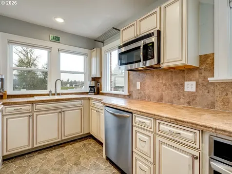 1510 Kinnear Street Kelso WA 98626