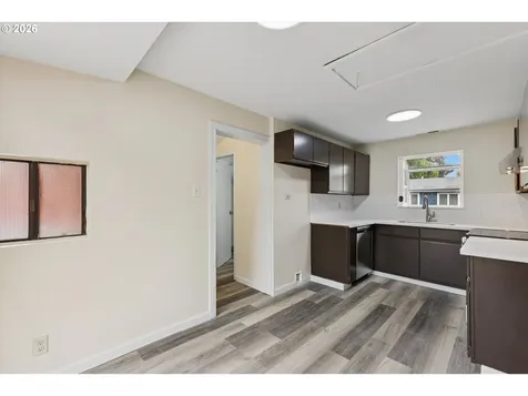 8305 SE Schiller Street Portland OR 97266