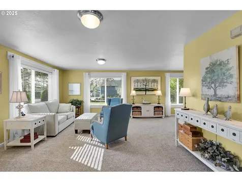 700 Little Valley Road Roseburg OR 97471