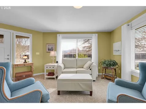 700 Little Valley Road Roseburg OR 97471